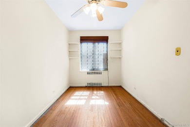 Sun-drenched home with southern exposure and park views. This - photo 29