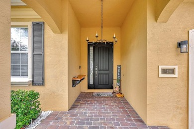 Charming Home in Palm City's Highly Sought-After Highlands - photo 4