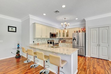 Charming Home in Palm City's Highly Sought-After Highlands - photo 9