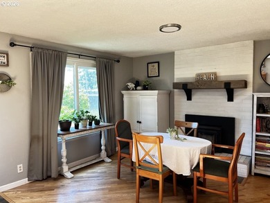 Welcome to this charming 3-bedroom, 2-bathroom home in the heart - photo 11