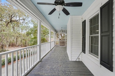 Discover classic Southern charm in this beautiful colonial style - photo 14