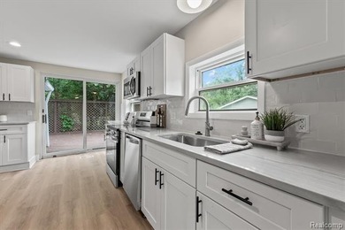 Charming ranch on 1.5 acres in Clarkston - 420 N Baldwin. This - photo 16