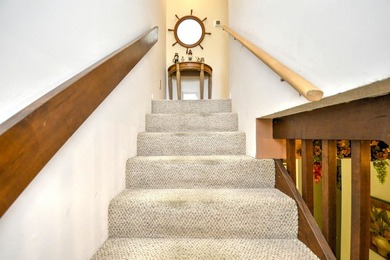 NO HOA, and SHORT TERM RENTAL ALLOWED! Just 2.5 blocks from the - photo 17