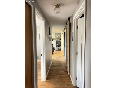 Welcome to this charming 3-bedroom, 2-bathroom home in the heart - photo 24