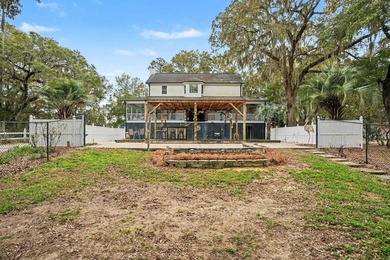 Discover classic Southern charm in this beautiful colonial style - photo 38