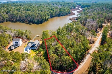 A great opportunity to build on a water access lot and - photo 1