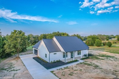 Cedar Creek Lake Home For Sale in Malakoff Texas