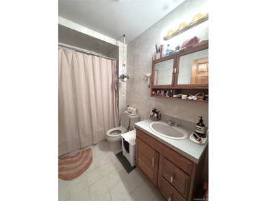 Located in the heart of Williamsburg, this charming property at - photo 9