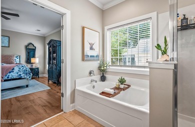 Welcome to 45 Gadwall Drive W, nestled in the highly - photo 25