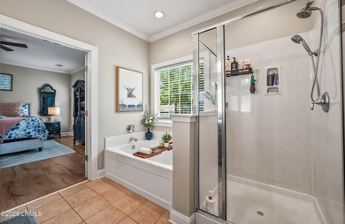 Welcome to 45 Gadwall Drive W, nestled in the highly - photo 26