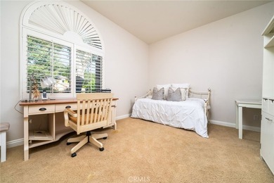 Located in the highly coveted gated community of Oakhart Estates - photo 28