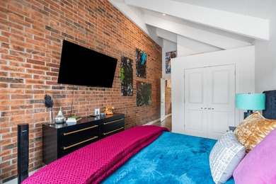 Here is your chance to own an active STR that's anything but - photo 29