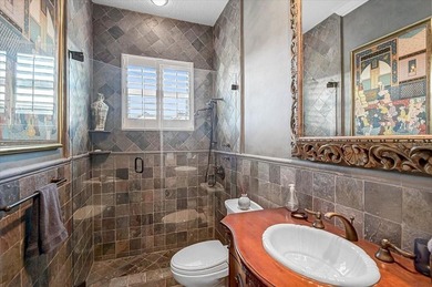 An exceptionally well maintained 4,012sf residence with 4 - photo 32