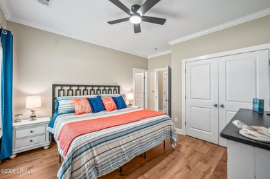 Welcome to 45 Gadwall Drive W, nestled in the highly - photo 36
