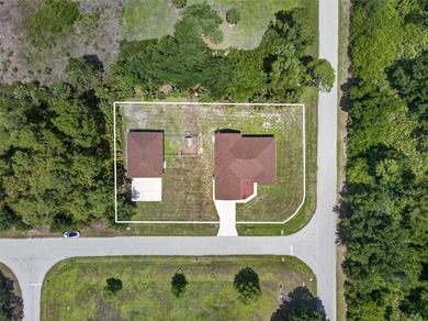 OVERSIZED CORNER LOT! This 3 bedroom, 2 bath, 6 car garage home - photo 38