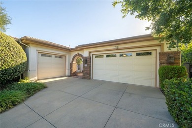 Located in the highly coveted gated community of Oakhart Estates - photo 48