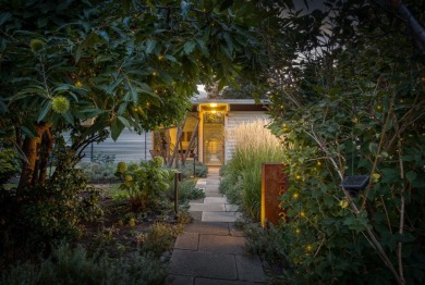 Lake Home For Sale in Naramata,