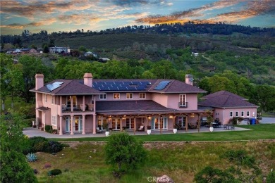 Lake Home For Sale in Hidden Valley Lake, California