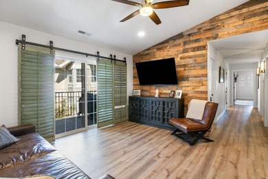 Top-floor condo w/ vaulted ceilings, no upstairs neighbors - photo 3