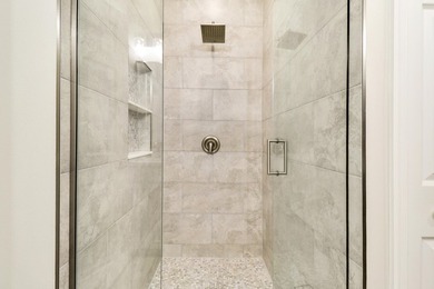 ENJOY GOLF VIEWS FROM THIS NICELY UPDATED TOWNHOUSE IN THE - photo 25