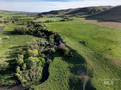 This extraordinary 4,079 acre ranch is located in the desirable - photo 32