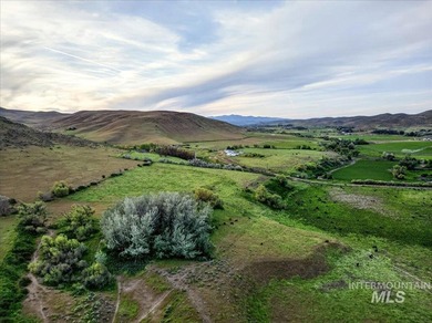 This extraordinary 4,079 acre ranch is located in the desirable - photo 42