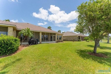 Welcome to this charming 3-bedroom, 2-bath Golf Villa located in - photo 43