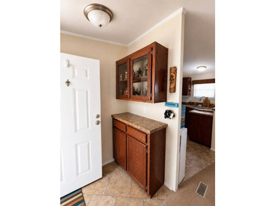 Additional listing photo 1