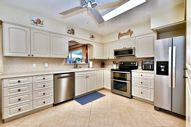 Nestled within West Palm Beach's highly sought-after SoSo - photo 12