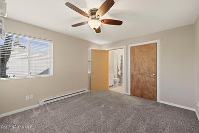 Welcome to effortless Idaho living. Nestled inside a peaceful - photo 10