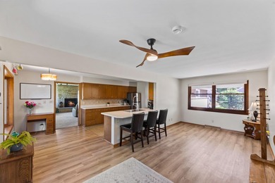 Live your BEST life in this Oconomowoc ranch. Nothing beats the - photo 5