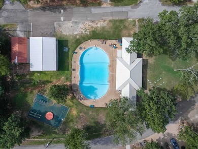 *Park, Plug, and Play! Your Lake Fork RV Oasis with Resort-Style - photo 10