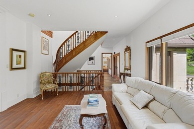 Inspiree des grandes demeures europeennes, cette residence en - photo 13