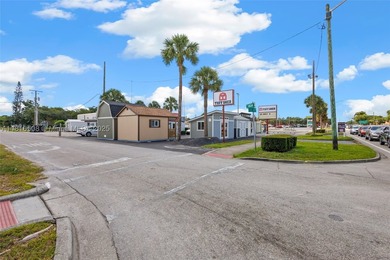 Mixed-use & multi-parcel commercial portfolio in the heart of - photo 13