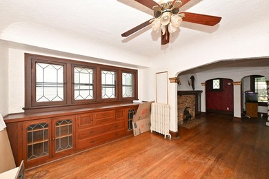 Rare opportunity to own a classic brick duplex in sought-after - photo 8
