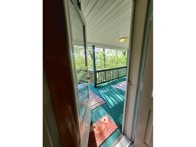 Meadow Creek WV. Lovely home sets above the New River. Four - photo 22
