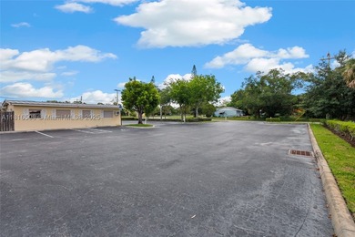 Mixed-use & multi-parcel commercial portfolio in the heart of - photo 22