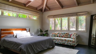 This well-crafted Upcountry home offers sweeping bi-coastal - photo 24