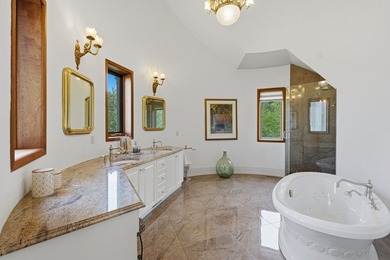 Inspiree des grandes demeures europeennes, cette residence en - photo 45