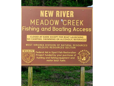Meadow Creek WV. Lovely home sets above the New River. Four - photo 47