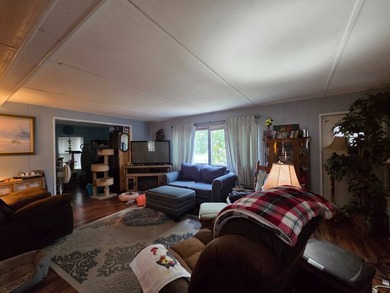 This 2 bed 2 bath home is located in Windmill Manor a 5 star - photo 5