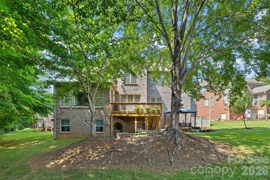 There's a reason homes on Berkeley Park Court don't come - photo 38