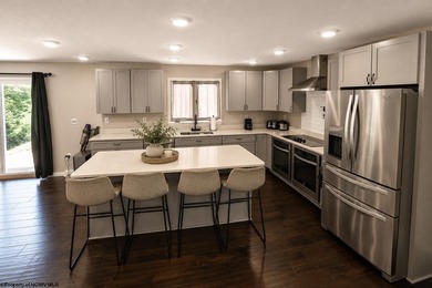Welcome to your own private retreat at 54 Double Pond Drive in - photo 5