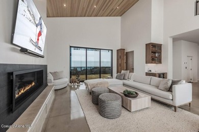 True luxury is found in the details, and this custom-built - photo 10