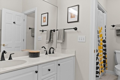 This impeccably maintained & elegantly presented lagoon front - photo 23
