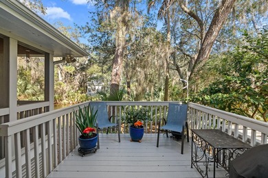 This impeccably maintained & elegantly presented lagoon front - photo 28