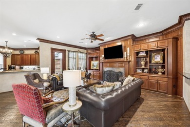 Timeless elegance meets exceptional craftmanship in this - photo 11