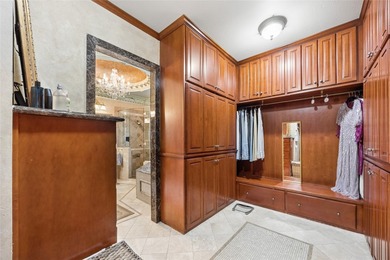 Timeless elegance meets exceptional craftmanship in this - photo 18