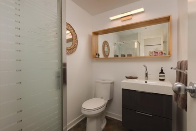 This two-level, 1 bedroom (potential for 2) Gastown loft sits on - photo 22