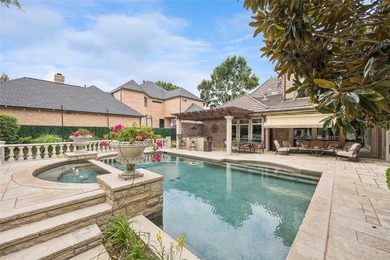 Timeless elegance meets exceptional craftmanship in this - photo 31